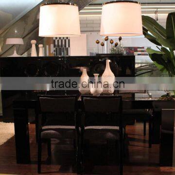 Modern dining table (SM-Z05)