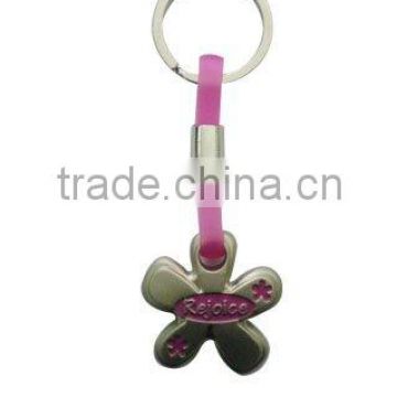 beautiful flowers metal material key chain for promition