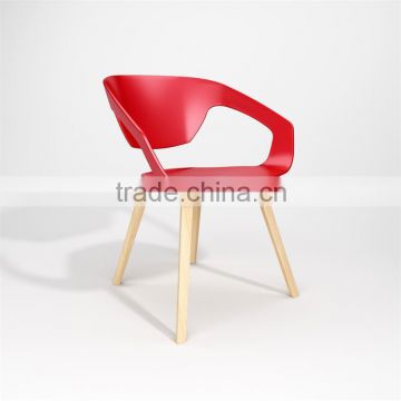 China Supplier Wooden Material Chair Dining Chairs with Armrest