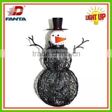 Excellent newest design iron Christmas snowman with LED light for decor