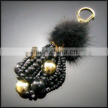 Hot Sale Pearl And Beads Necklace Stylish Metal keychain