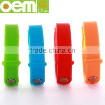 2015 Colorful Soft Silicone Bluetooth Smart Band,smart Wrist Band,rubber Smart Watch Band photo-5