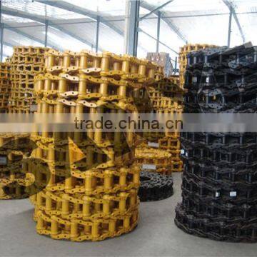 bulldozer and excavator track link assembly