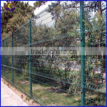 Powder Coated Peach Post Fence for Roadway Protection photo-2