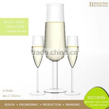 Unique OEM Personalised Decorative Pyrex Novelty Wine Glass Set