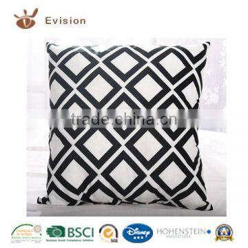 2016 NEW Designed Cushion with Tartan Pattern