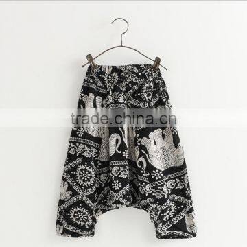 Wholesale Fashion Children Black Colour Harem Pants With White Printer photo-2