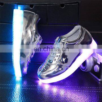 Latest High Quality OEM Color and Label USB Kid Boys and Girls LED Sneakers Shoes photo-5