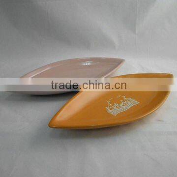 leaf shaped plate