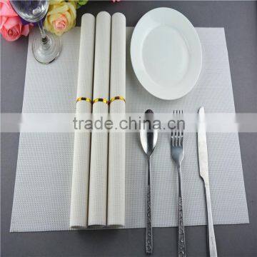 Wholesale price 75g PVC woven mesh placemat white pure color 1*2 series 45*30cm