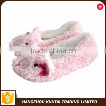 2016 New wholesale latest design soft indoor slippers