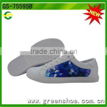Free Sample China Wholesale Fashion Lady Shoes photo-3