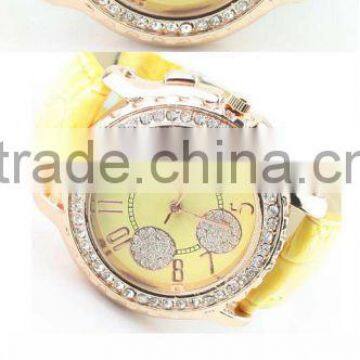 2013 newest fashion design ladies/girl's leather special diamond watch