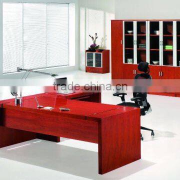 Modern manager desk