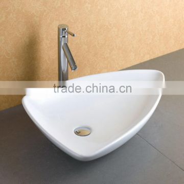 Counter Mounted White Glazed Ceramic Basin