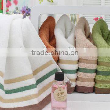 gaoyang hebei made in china double side yarn dyed jacquard border bamboo towel wholesale 25*25cm