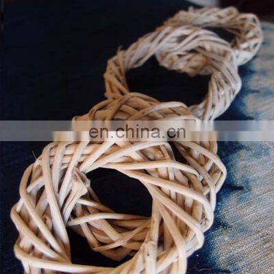 Beautiful Wicker Natural Rattan Napkin Rings Tableware Set Napkin Holder Rings Wovenmade in Vietnam photo-4
