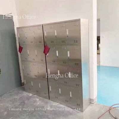 8-Türiger industrieller Edelstahl-Schließfachschrank | Modell SSL-102 – Sicherer Lagerungsschrank für Baustellen mit Stahlschloss und Schlüssel photo-3