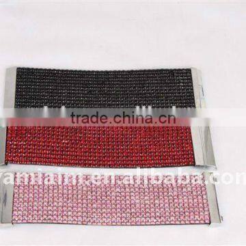 Yiwu Cheap Retail Package Rhinestone snap bracelet