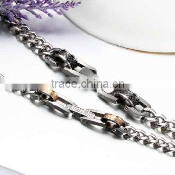 Chunky Bracelets Design for Lover