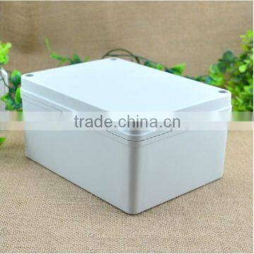 200*150*100mm cheap plastic box with lid