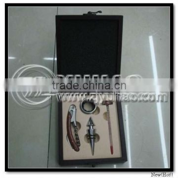 4pcs Wine Case Set With Wooden Box