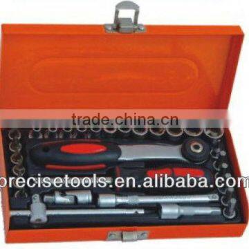 30PCS METAL CASE 1/4" SOCKET SET