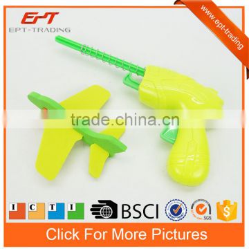 Outdoor toys plastic eject flying plane rubber band gun toy for kids