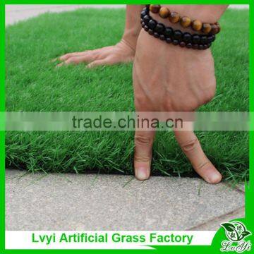Plastic Grass Mat in Roll/artificial Turf Grass/synthetic Grass for Soccer Fields photo-2