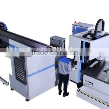 automatic feeding steel square tube/pipe fiber laser cutting machine