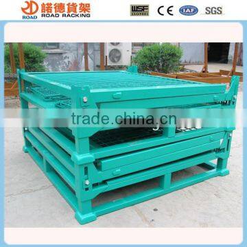 Stackable and foldable metal box container pallet