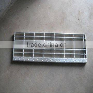 2015 hot outdoor galvanized Steel Grating / outdoor steel grating stair treads ( ISO 9001 Certificate )