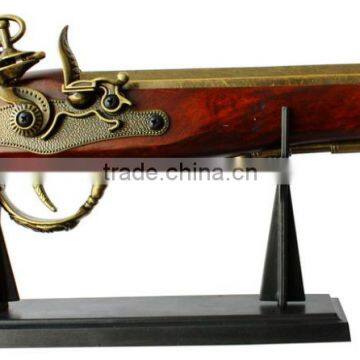 Cool Pistol Gun Model photo-2