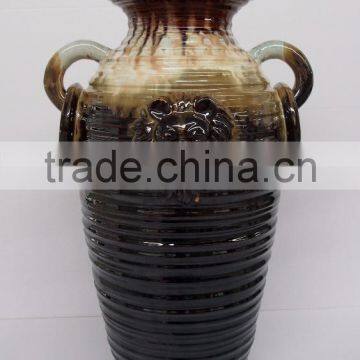 Pottery Urn With Antique Finish photo-2