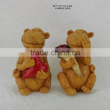 Resin Imitation Wood Effect Monkey Statues