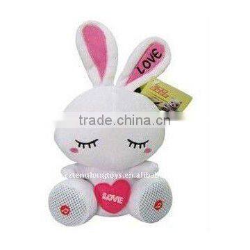 2012 hottest lovely and practical plush stuffed toy soft rabbit speaker