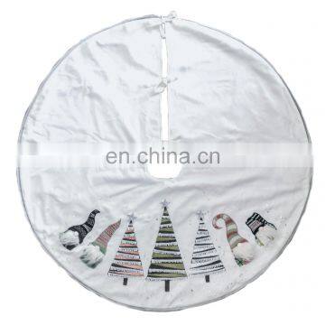 Decorative velvet LED embroidery dwarves and christmas tree Tree Skirt for christmas