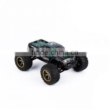 Green GPTOYS S911 2WD 1/12 45km/h Off Road Remote Control Brush Truck