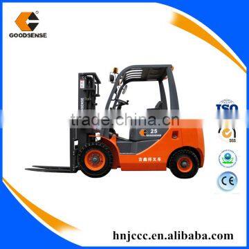 2.5 ton goodsense Red color 3-stage mast Diesel engine Forklift Trucks for sale