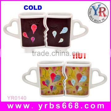 Amazing Color Changing Couple Mugs With Heart Shaped Handle For Lovers' Sweet Gifts