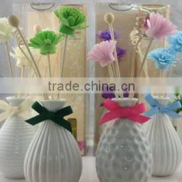 Best selling Spa club bathroom cheap lavender fragrance reed diffuser with rattan sticks balls sunflowers