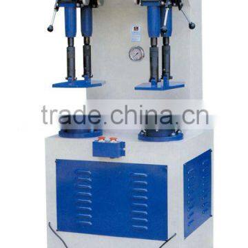 Auto-balance Sole Pressing Machine