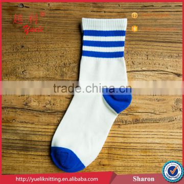 Fashion digital print korean vietnam stripes tube socks