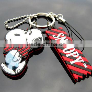 2013 new snoopy soft pvc cartoon keychain