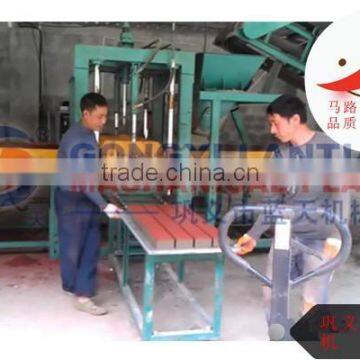A Construction Waste Made of Brick Machine / The Paving Brick Machine photo-2