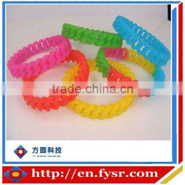 Cute design silicone hemp twisted bracelet