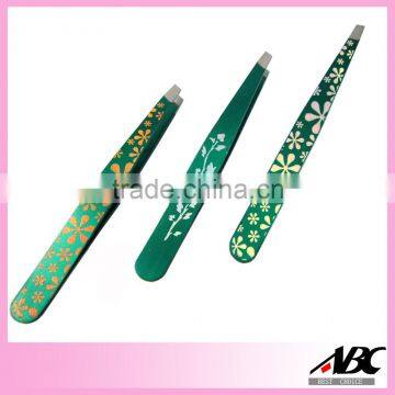 Flower Pattern Slanted Eyebrow Tweezer