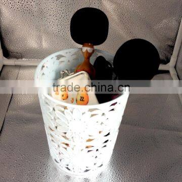 Plastic Small Desk Storage Bucket photo-6