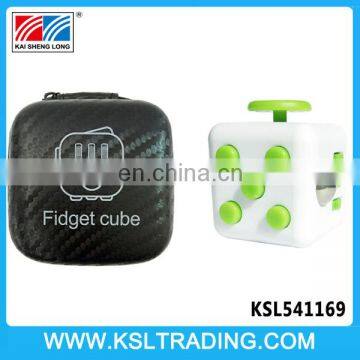 Shantou wholesale plastic finger fidget cube with specification