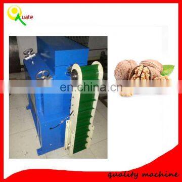 Factory direct supply nuts cracking machine / almond/walnut sheller machine on sale